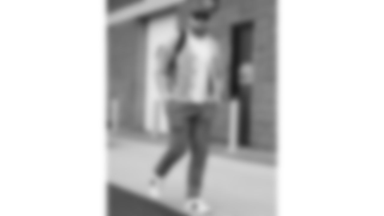 Kansas City Chiefs offensive lineman C.J. Hanson (61) arrives prior to a week 12 NFL Football game against the Indianapolis Colts on Sunday, November 23, 2025 in Kansas City, MO