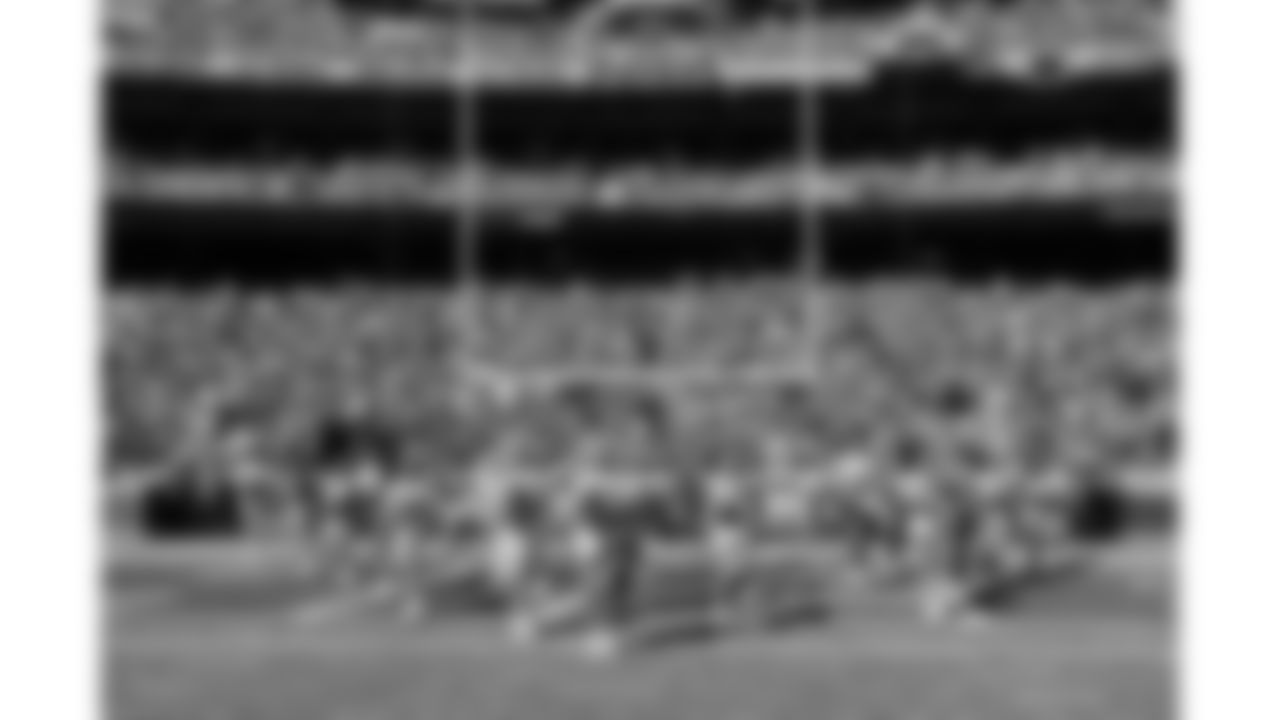 The Kansas City Chiefs Cheerleaders perform during a week 7 NFL Football game against the Las Vegas Raiders on Sunday, October 19, 2025.