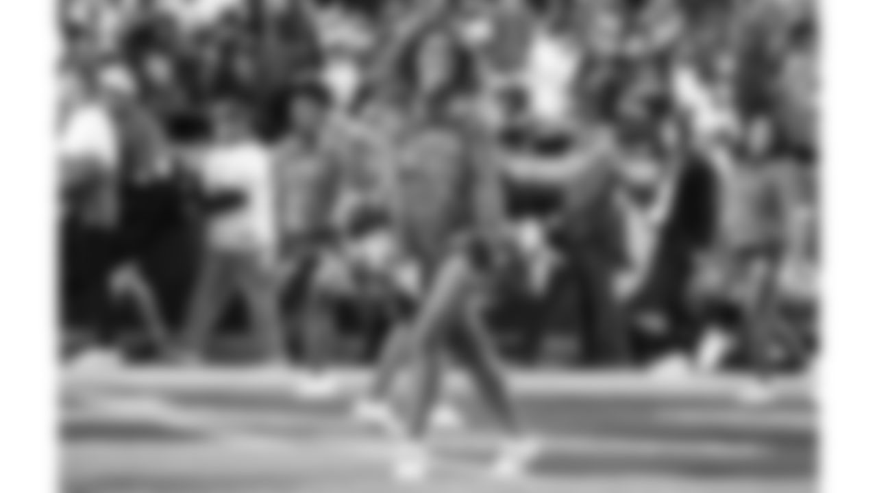 A Kansas City Chiefs Cheerleader during a week 8 NFL football game against the Washington Commanders, Monday, October 27, 2025, in Kansas City, MO.