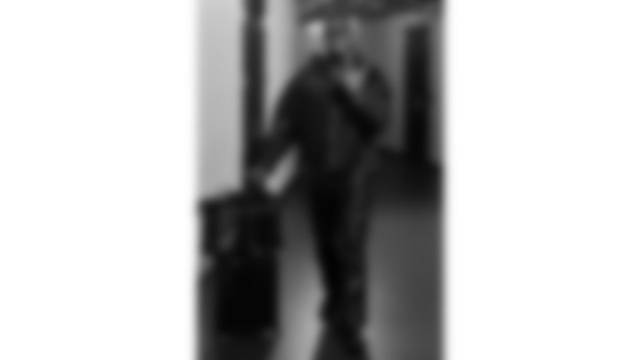 Kansas City Chiefs defensive tackle Chris Jones (95) arrives at Allegiant Stadium for a week 18 NFL football game against the Las Vegas Raiders, Sunday, January 4, 2026 in Las Vegas, NV.