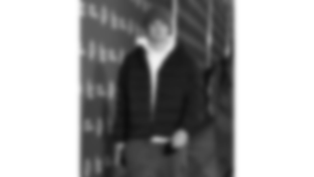 Kansas City Chiefs tight end Jake Briningstool (88) arrives prior to an NFL week 14 matchup against the Houston Texans, Sunday December 7, 2025.