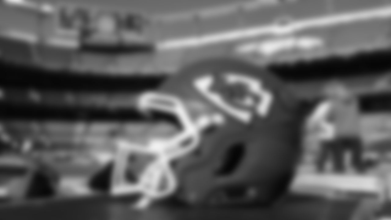 Kansas City Chiefs helmets prior to a week 11 NFL Football game against the Denver Broncos on Sunday, November 16, 2025 in Denver, Colorado.