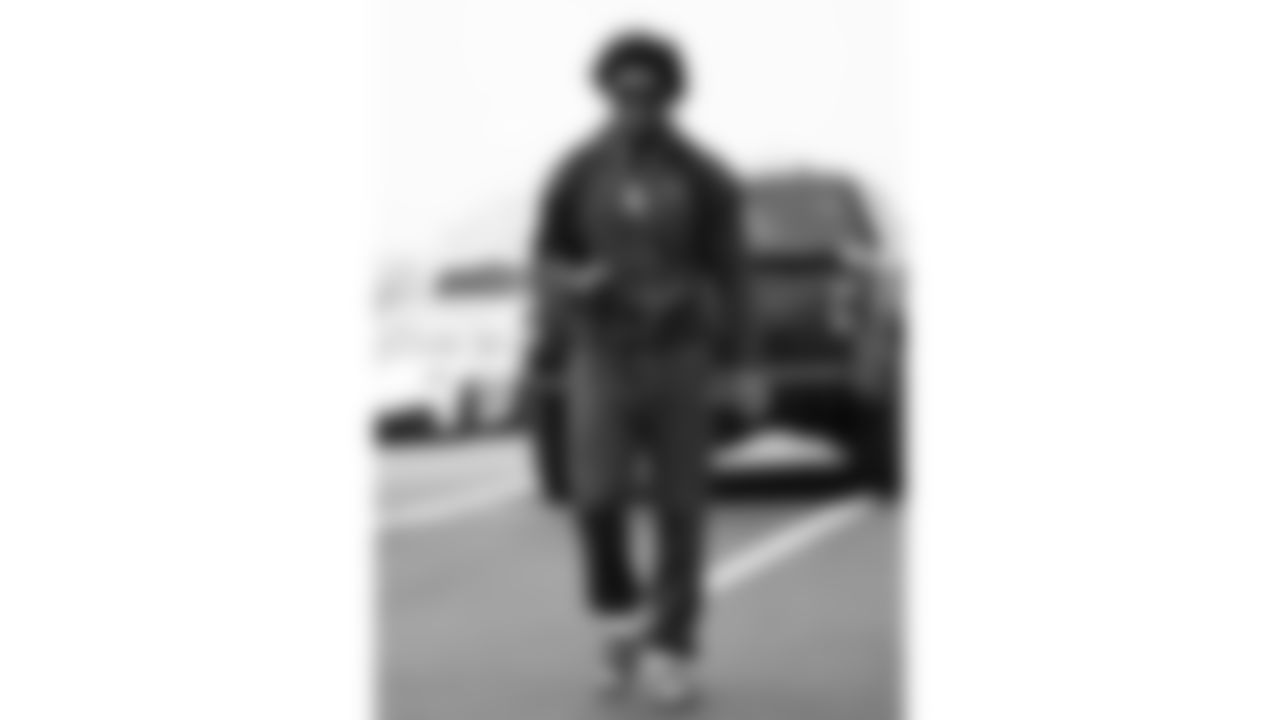 Kansas City Chiefs running back Brashard Smith (24) arrives prior to a week 12 NFL Football game against the Indianapolis Colts on Sunday, November 23, 2025 in Kansas City, MO