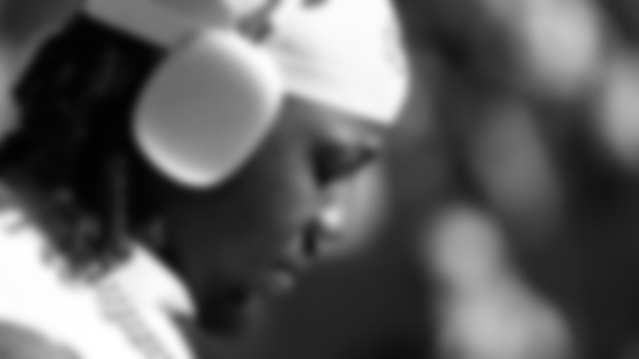 Kansas City Chiefs offensive tackle Wanya Morris (64) warms up prior to a week 11 NFL Football game against the Denver Broncos on Sunday, November 16, 2025 in Denver, Colorado.