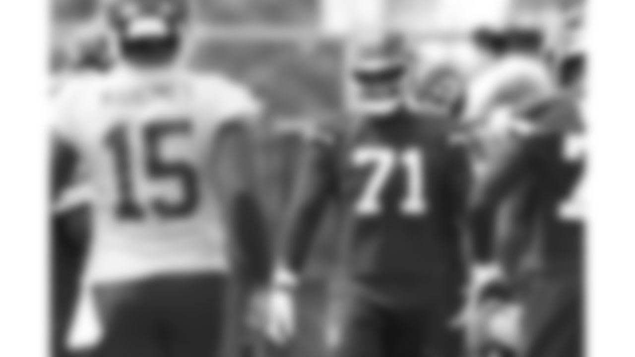 Kansas City Chiefs tackle Josh Simmons (71) smiling on the field during day 20 of training camp in Kansas City, MO on Wednesday, August 20, 2025.