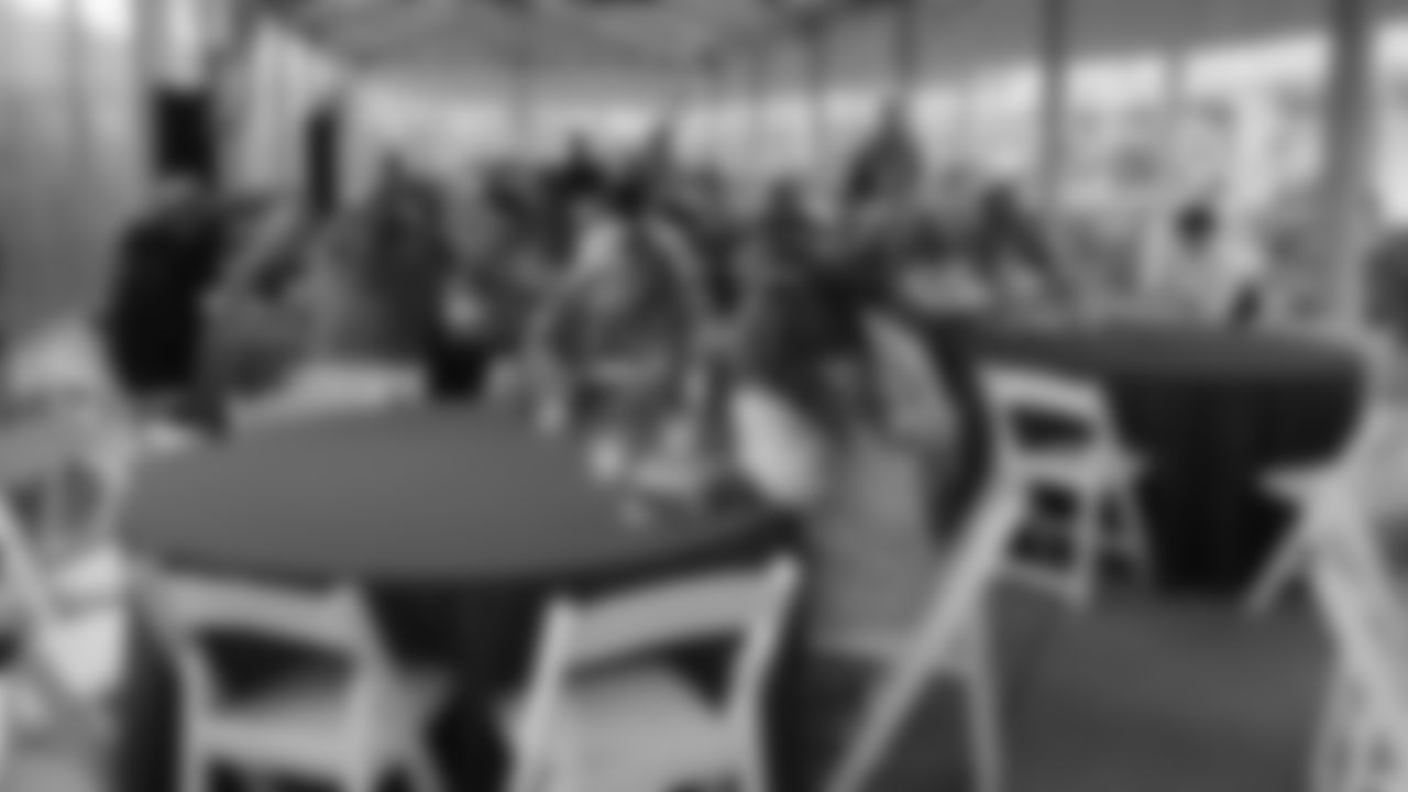 Fans prior to a week 12 NFL Football game against the Indianapolis Colts on Sunday, November 23, 2025 in Kansas City, MO