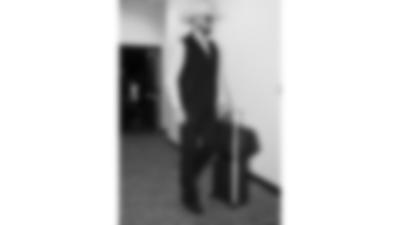 Kansas City Chiefs tight end Jared Wiley (12) arrives prior to a week 13 NFL football game against the Dallas Cowboys on Thursday, November 27, 2025 in Arlington, TX.