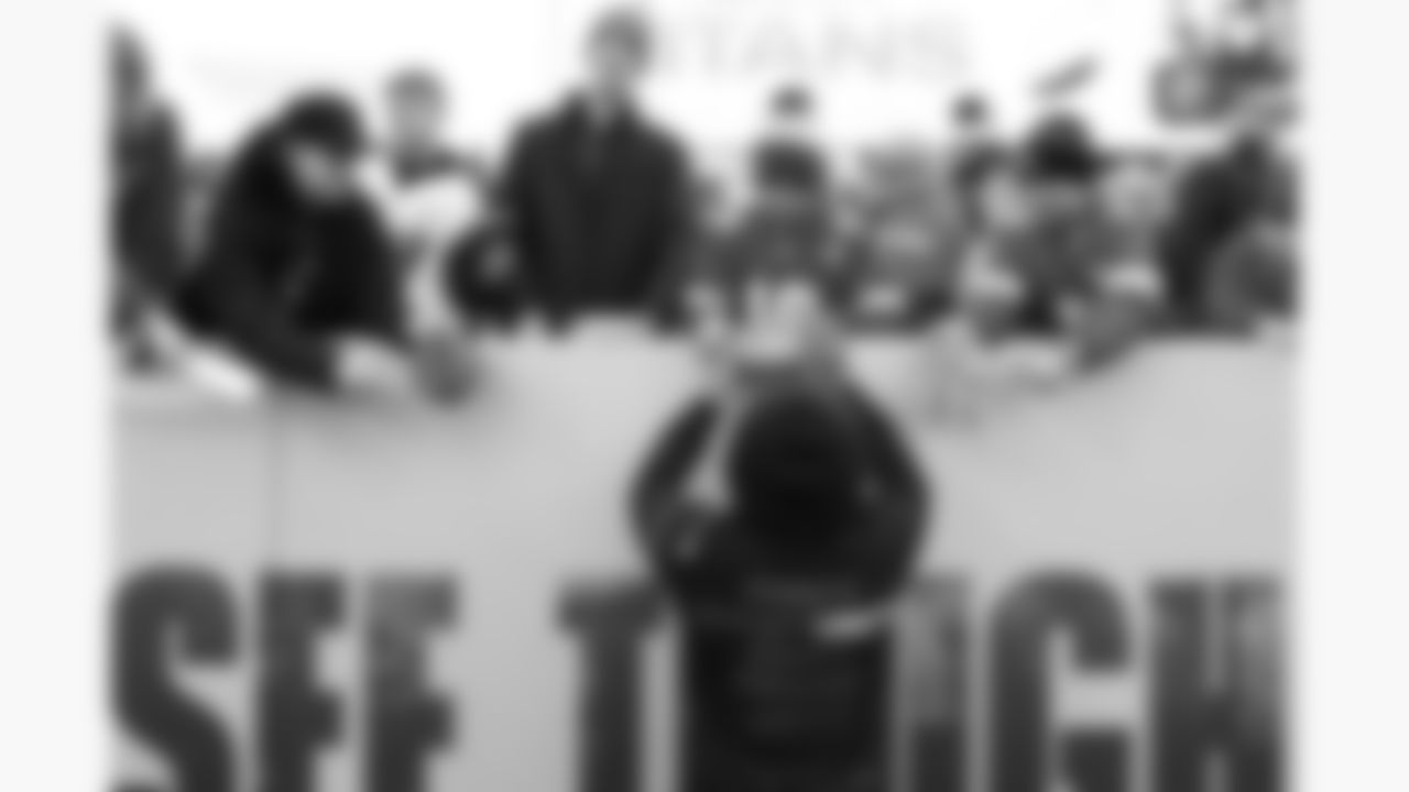 Kansas City Chiefs defensive back Nohl Williams (20) signs autographs for fans prior to a week 16 NFL football game against the Tennessee Titans, Sunday, December 21, 2025 in Nashville, TN.