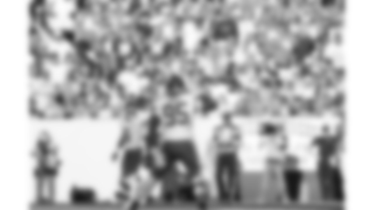 Kansas City Chiefs defensive tackle Chris Jones (95) celebrates during a week 11 NFL Football game against the Denver Broncos on Sunday, November 16, 2025 in Denver, Colorado.