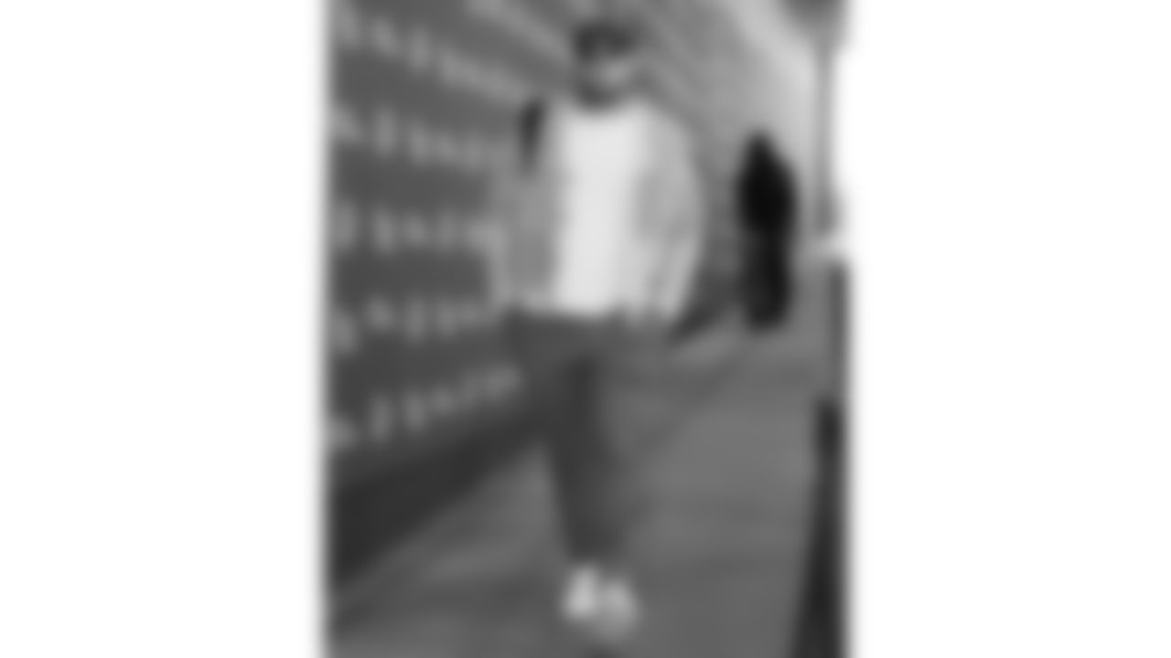 Kansas City Chiefs offensive lineman C.J. Hanson (61) arrives prior to a week 12 NFL Football game against the Indianapolis Colts on Sunday, November 23, 2025 in Kansas City, MO