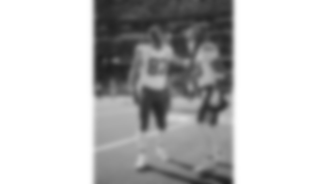 Kansas City Chiefs tight ends Travis Kelce (87) and Noah Gray (83) prior to a week 16 NFL Football game against the Tennessee Titans on Sunday, December 21, 2025 in Nashville, Tennessee.