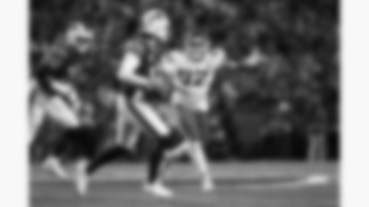 Kansas City Chiefs defensive end Ashton Gillotte (97) rushes during a week 9 NFL football game against the Buffalo Bills, Sunday, November 2, 2025 in Buffalo, NY.