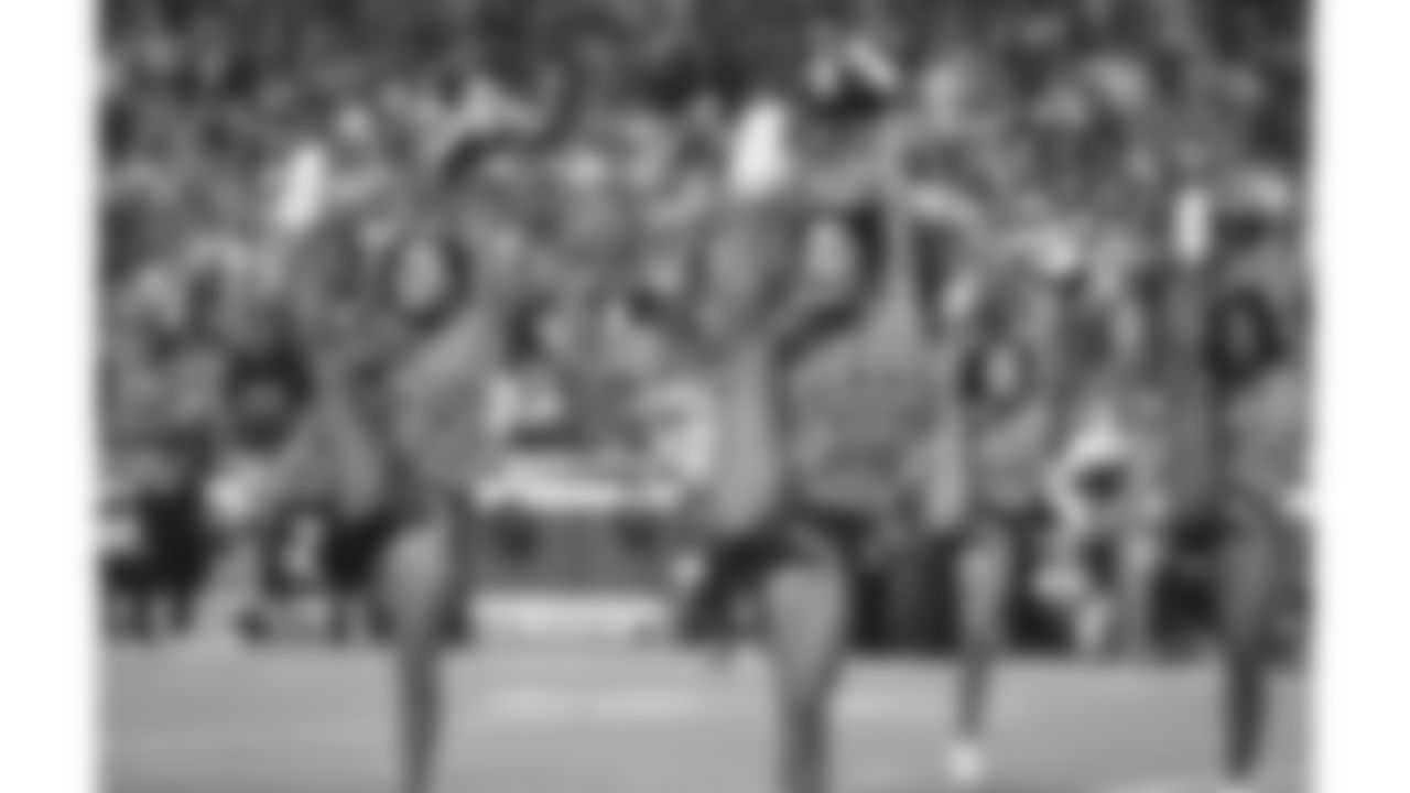 A Kansas City Chiefs Cheerleader before a week 8 NFL football game against the Washington Commanders, Monday, October 27, 2025, in Kansas City, MO.