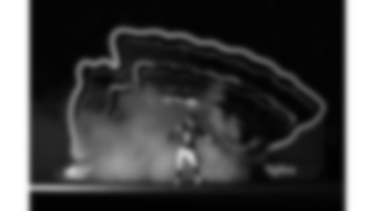 Kansas City Chiefs tight end Travis Kelce (87) takes to the field during player introductions prior to a week 8 NFL Football game against the Washington Commanders on Monday, October 27, 2025 in Kansas City, MO.