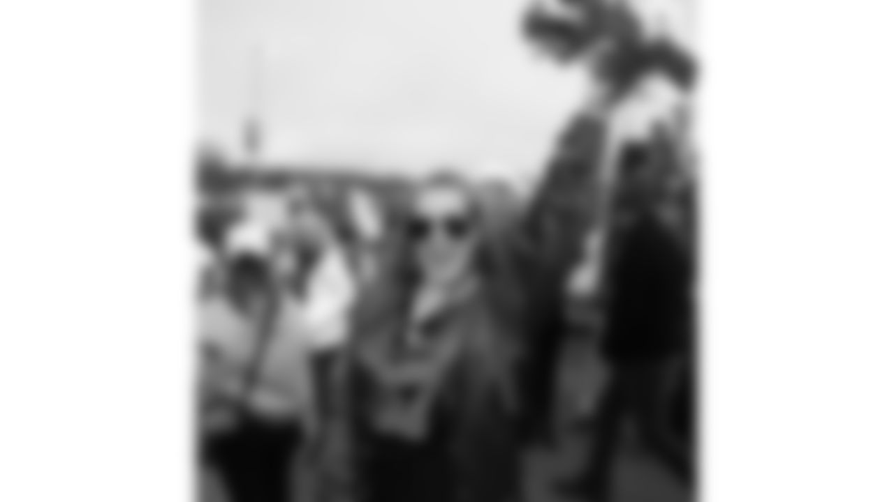 Kansas City Chiefs Alumni Cheerleaders in the pregame parade prior to a week 12 NFL Football game against the Indianapolis Colts on Sunday, November 23, 2025 in Kansas City, MO.