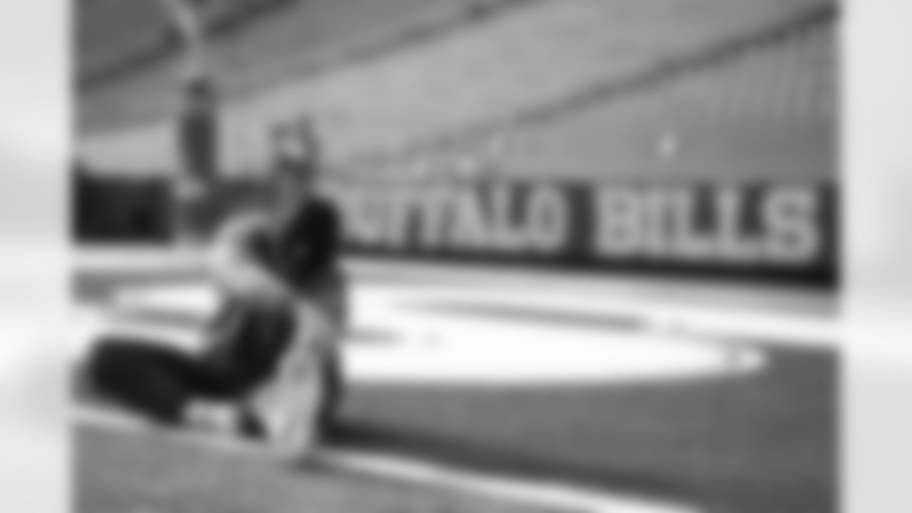 Kansas City Chiefs offensive lineman Hunter Nourzad (60) prior to a week 9 NFL football game against the Buffalo Bills, Sunday, November 2, 2025 in Buffalo, NY