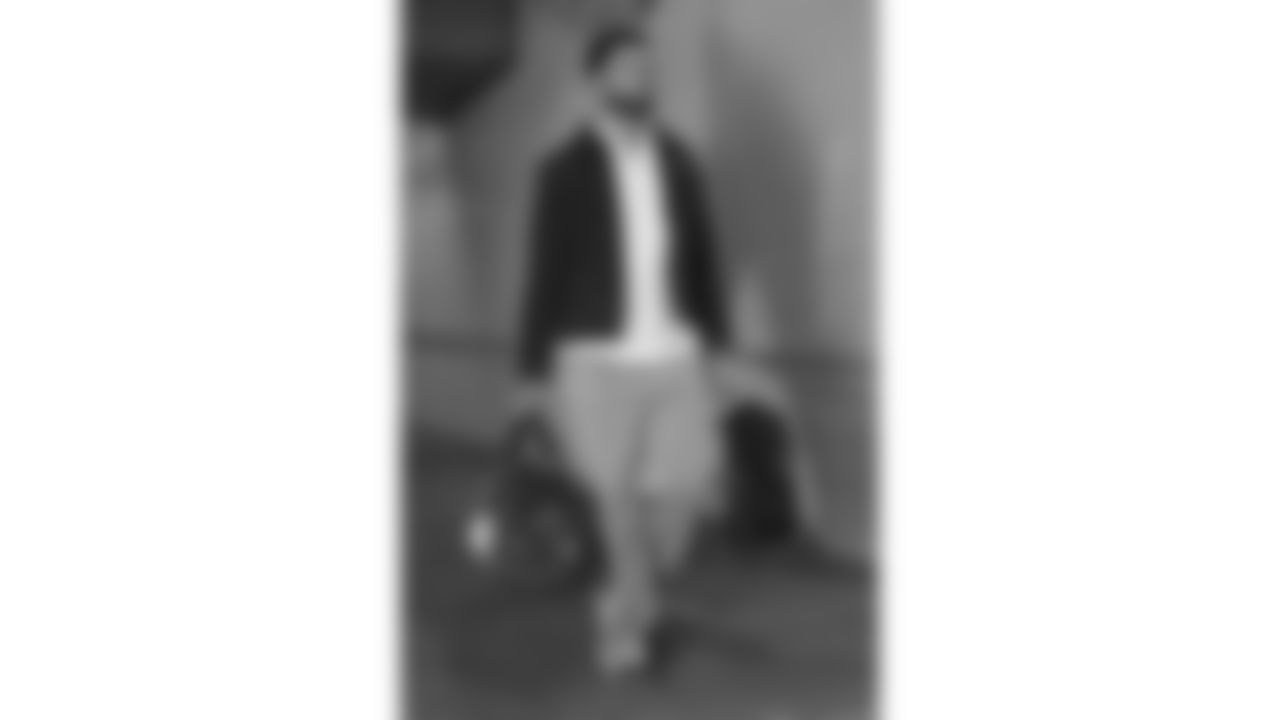 Kansas City Chiefs quarterback Chris Oladokun (19) arrives at Nissan Stadium prior to a week 16 NFL Football game against the Tennessee Titans on Sunday, December 21, 2025 in Nashville, Tennessee.