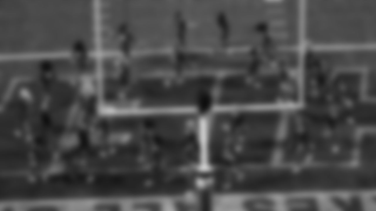 The Kansas City Chiefs Cheerleaders and Entertainment teams during a week 17 NFL Football game against the Denver Broncos on December 25, 2025 in Kansas City, MO.