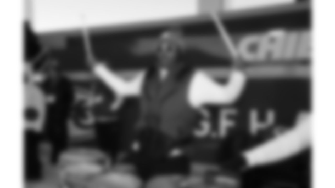 Chiefs Rumble on the GEHA Deck during a week 15 NFL Football game against the Los Angeles Chargers on Sunday, December 14, 2025 in Kansas City, MO.