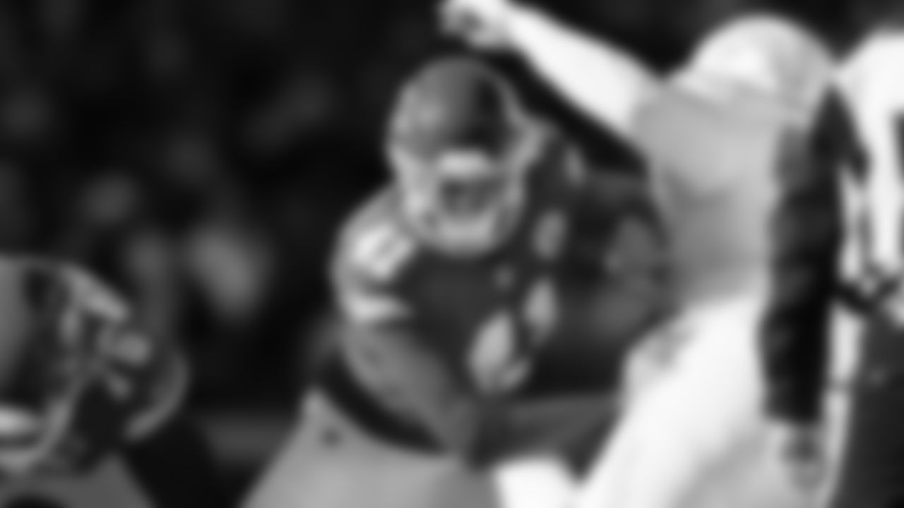 Kansas City Chiefs long snapper James Winchester (41) makes a block during an NFL week 15 matchup against the Los Angeles Chargers, Sunday December 14, 2025.