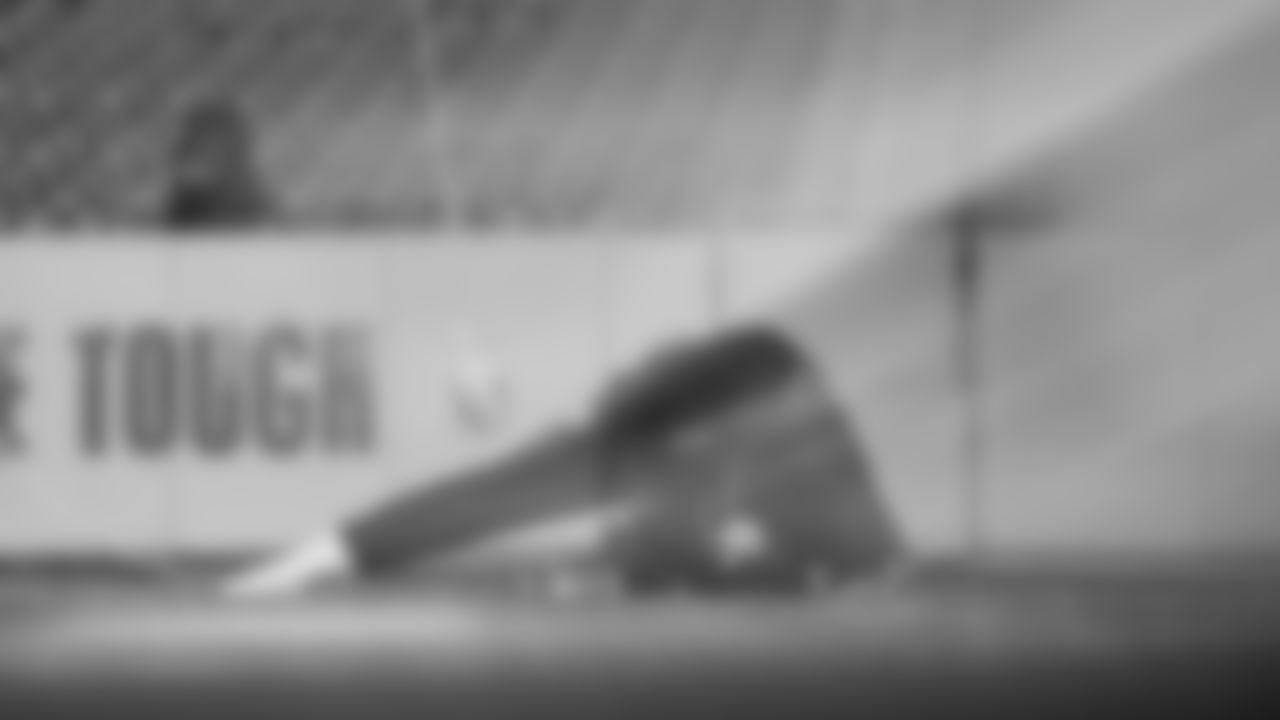 Kansas City Chiefs offensive lineman Hunter Nourzad (60) warms up prior to a week 16 NFL football game against the Tennessee Titans on Sunday, December 21, 2025 in Nashville, Tennessee.