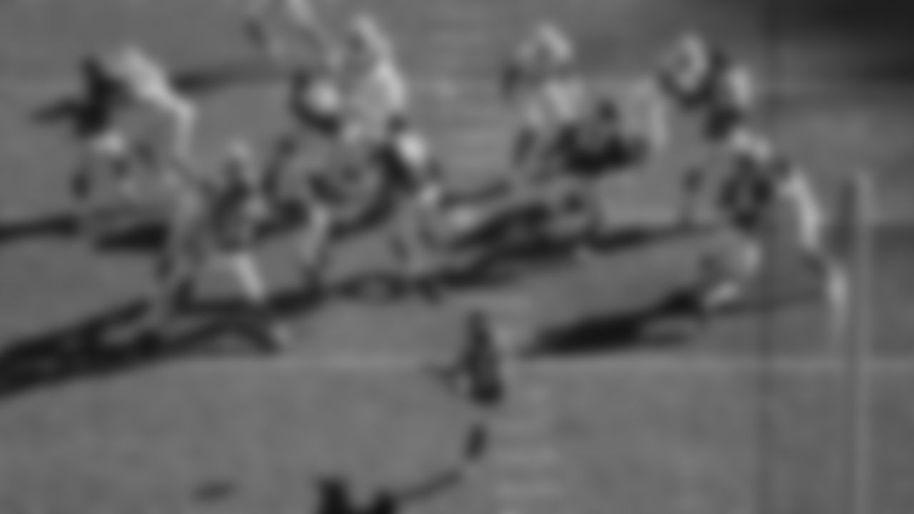 Kansas City Chiefs punter Matt Araiza (14) punts the ball during an NFL week 15 matchup against the Los Angeles Chargers, Sunday December 14, 2025.