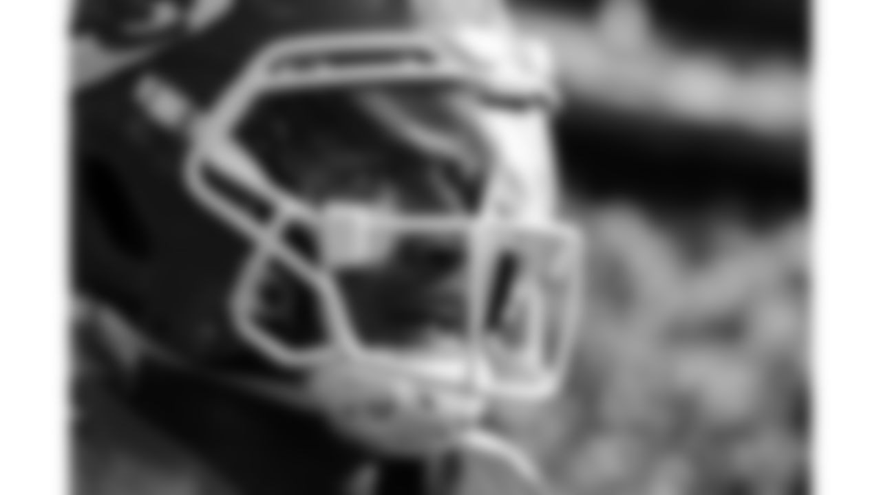 Kansas City Chiefs tackle Josh Simmons (71) looks on prior to a week 12 NFL football game against the Indianapolis Colts, Sunday, November 23, 2025 in Kansas City, MO.