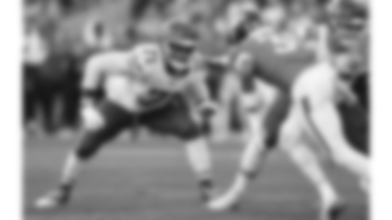 Kansas City Chiefs tackle Josh Simmons (71) in action during a week 11 NFL football game against the Denver Broncos, Sunday, November 16, 2025 in Denver, CO.