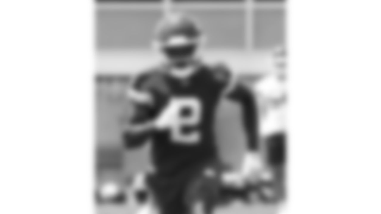 Kansas City Chiefs wide receiver Tyquan Thornton (2) practices during phase 3 of OTAs on Monday June 10, 2025 in Kansas City, MO.