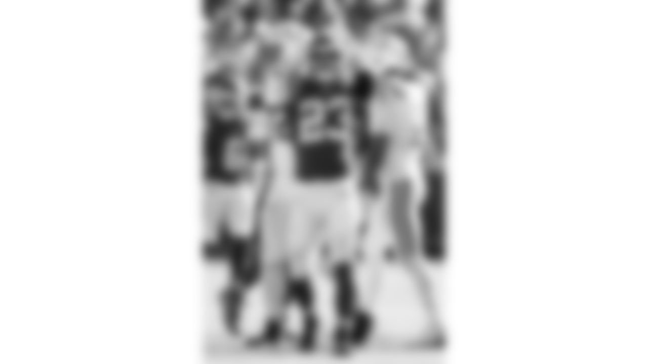 Kansas City Chiefs linebacker Drue Tranquill (23) celebrates during a week 12 NFL football game against the Indianapolis Colts, Sunday, November 23, 2025 in Kansas City, MO.