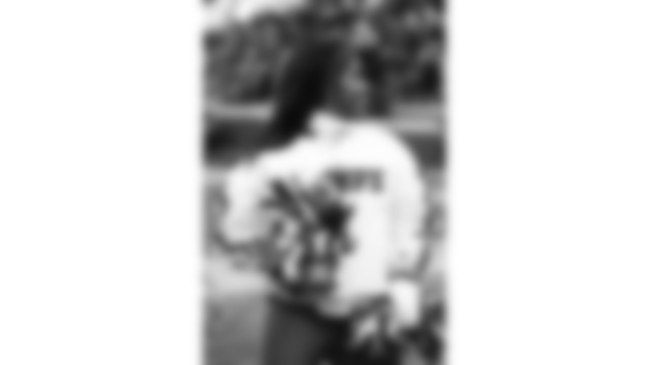 Kansas City Chiefs Cheerleaders perform during a week 15 NFL Football game against the Los Angeles Chargers on Sunday, December 14, 2025 in Kansas City, MO.