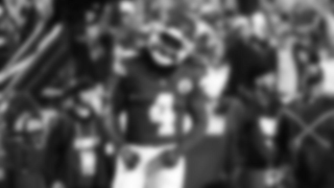 Kansas City Chiefs wide receiver Rashee Rice (4) celebrates after his run during a week 8 NFL Football game against the Washington Commanders on Monday, October 27, 2025 in Kansas City, MO.