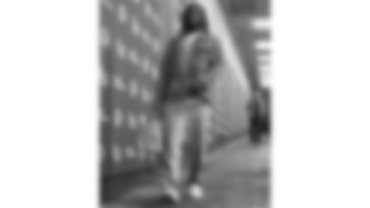 Kansas City Chiefs cornerback Kristian Fulton (8) arrives prior to an NFL week 17 matchup against the Denver Broncos, Thursday, December 25, 2025.