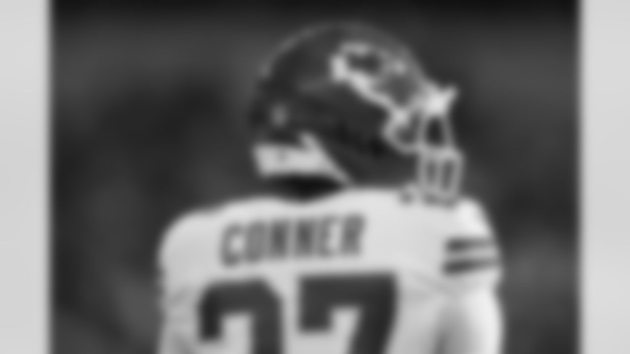 Kansas City Chiefs defensive back Chamarri Conner (27) during a week 13 NFL football game against the Dallas Cowboys on Thursday, November 27, 2025 in Arlington, TX.