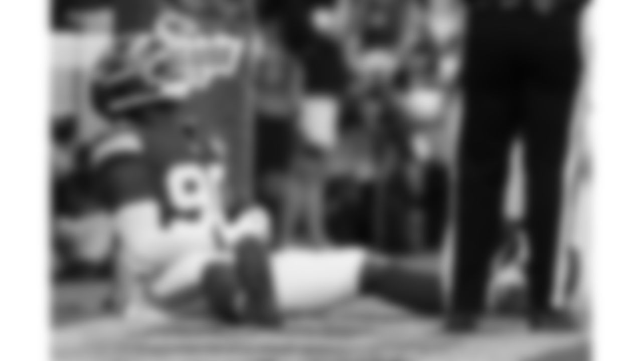 Kansas City Chiefs defensive end Charles Omenihu (90) yells while sitting in the end zone during a week 12 NFL football game against the Indianapolis Colts, Sunday, November 23, 2025 in Kansas City, MO.