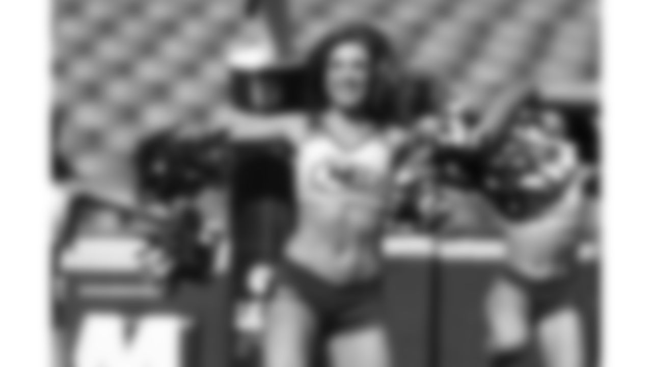 A Kansas City Chiefs Cheerleader before the week 4 NFL football game against the Baltimore Ravens, Sunday, September 28, 2025 in Kansas City, MO.