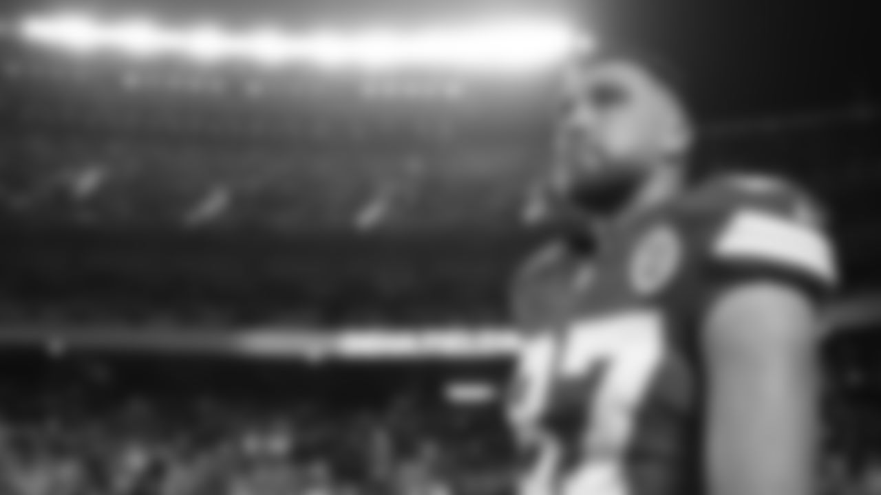 Kansas City Chiefs tight end Travis Kelce (87) looks on during the National Anthem prior to a week 8 NFL Football game against the Washington Commanders on Monday, October 27, 2025 in Kansas City, MO.