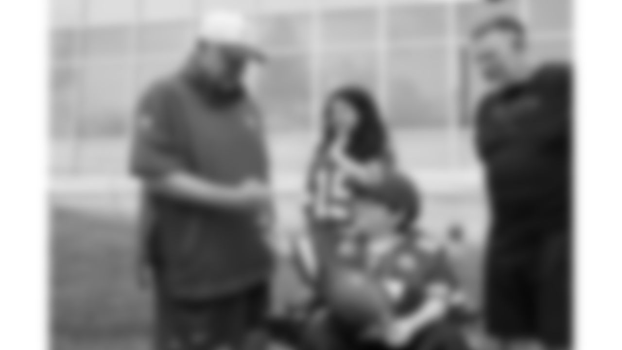 Josh "Turbo" Pham, a child battling an aggressive disease, visits practice during phase 3 of OTAs on Friday, June 13, 2025 in Kansas City, MO.