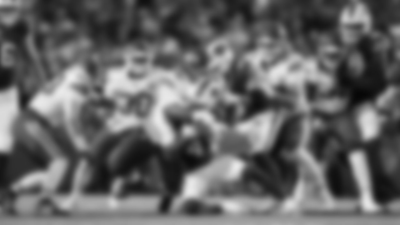 Kansas City Chiefs defensive tackle Derrick Nnadi (92) makes a tackle during a week 9 NFL football game against the Buffalo Bills, Sunday, November 2, 2025 in Buffalo, NY