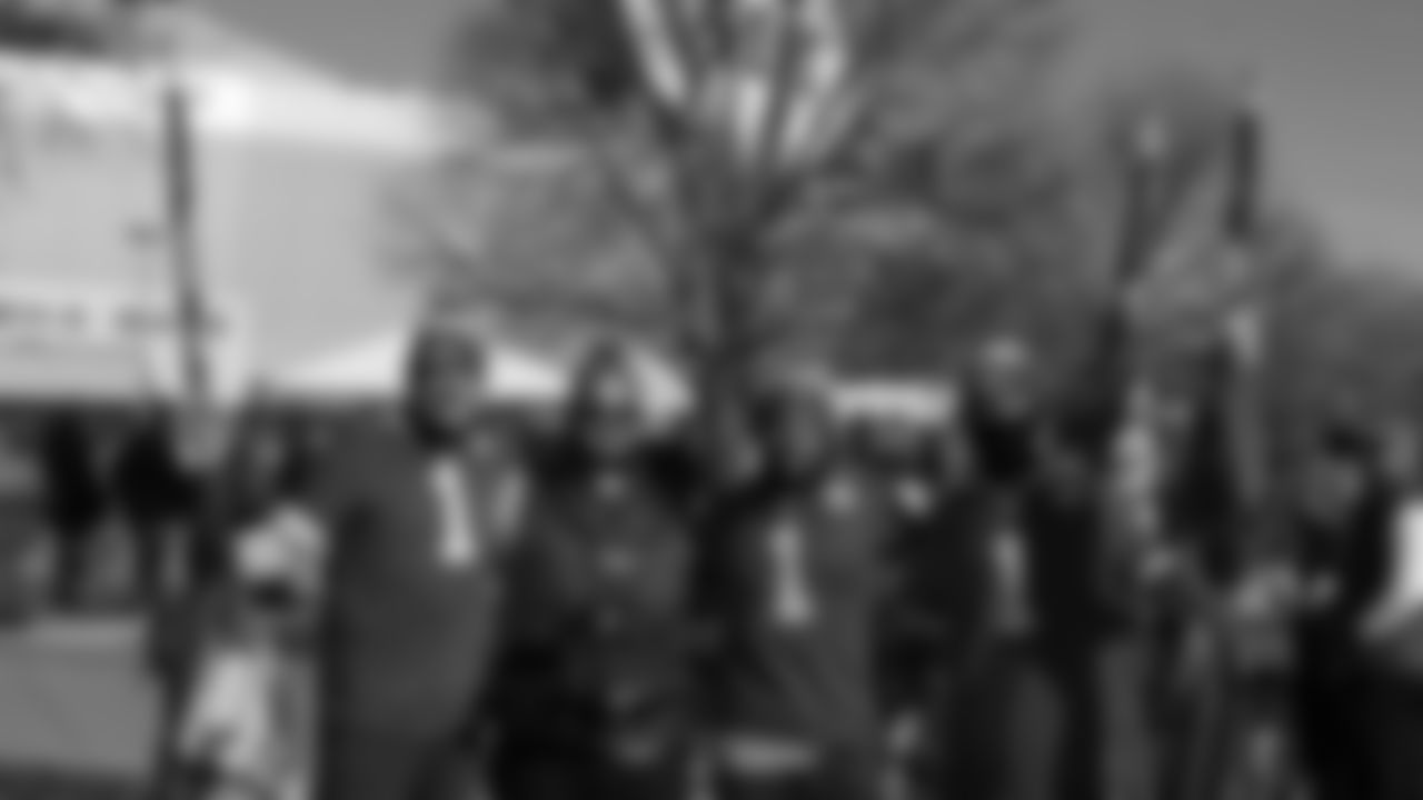 Flag runners with the KC Rumble prior to the parade before an NFL week 15 matchup against the Los Angeles Chargers, Sunday December 14, 2025.