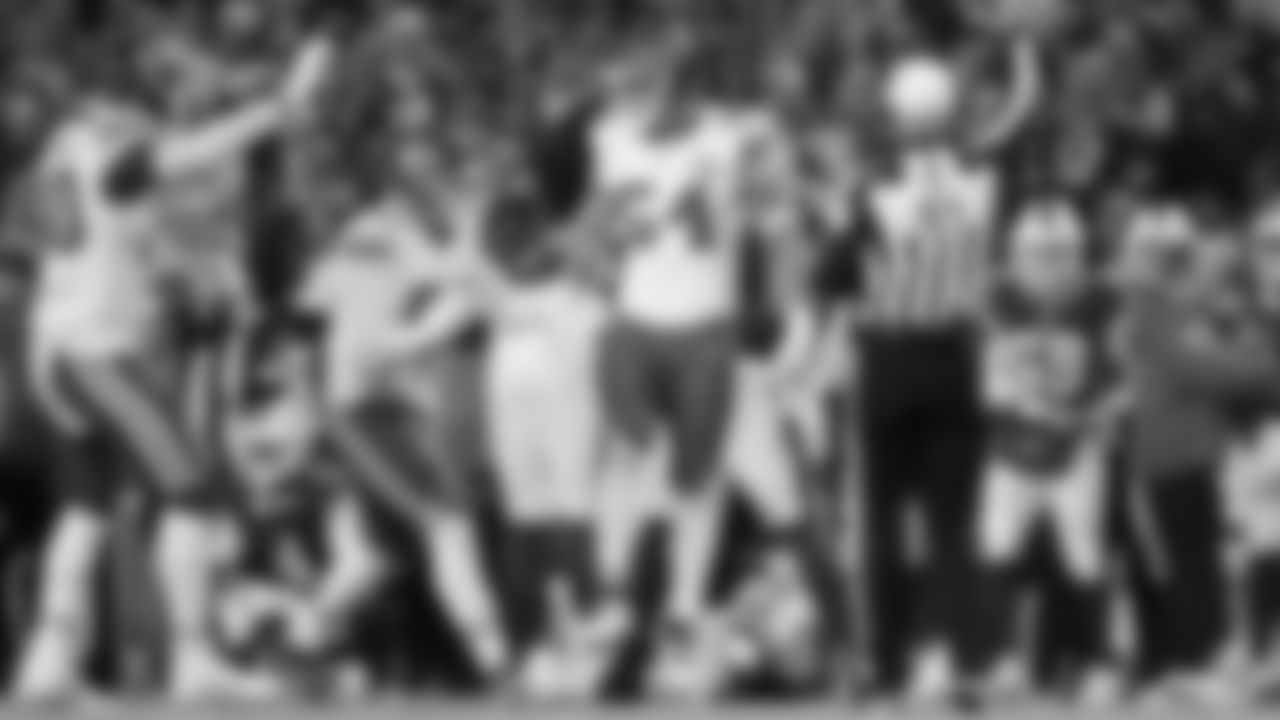 Kansas City Chiefs linebacker Leo Chenal (54) celebrates after a sack during a week 9 NFL football game against the Buffalo Bills, Sunday, November 2, 2025 in Buffalo, NY