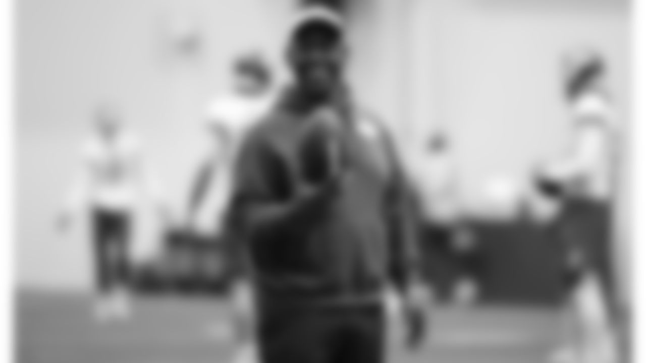 Kansas City Chiefs Defensive Backs Coach Dave Merritt during a week 18 practice on Friday, January 2, 2026 in Kansas City, MO.