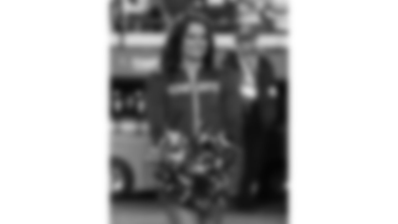 The Kansas City Chiefs Cheerleaders and Entertainment teams prior to a week 17 NFL Football game against the Denver Broncos on December 25, 2025 in Kansas City, MO.