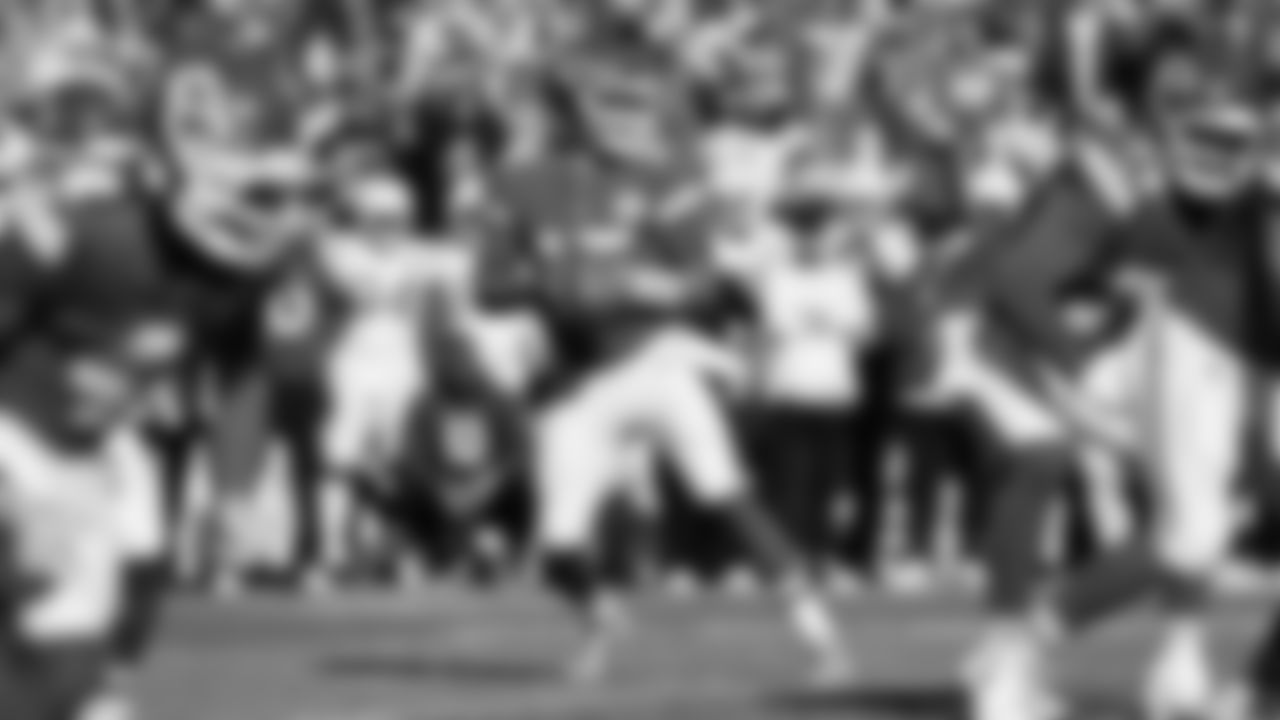 Kansas City Chiefs quarterback Patrick Mahomes (15) looks for a receiver down field during a week 12 NFL Football game against the Indianapolis Colts on Sunday, November 23, 2025 in Kansas City, MO