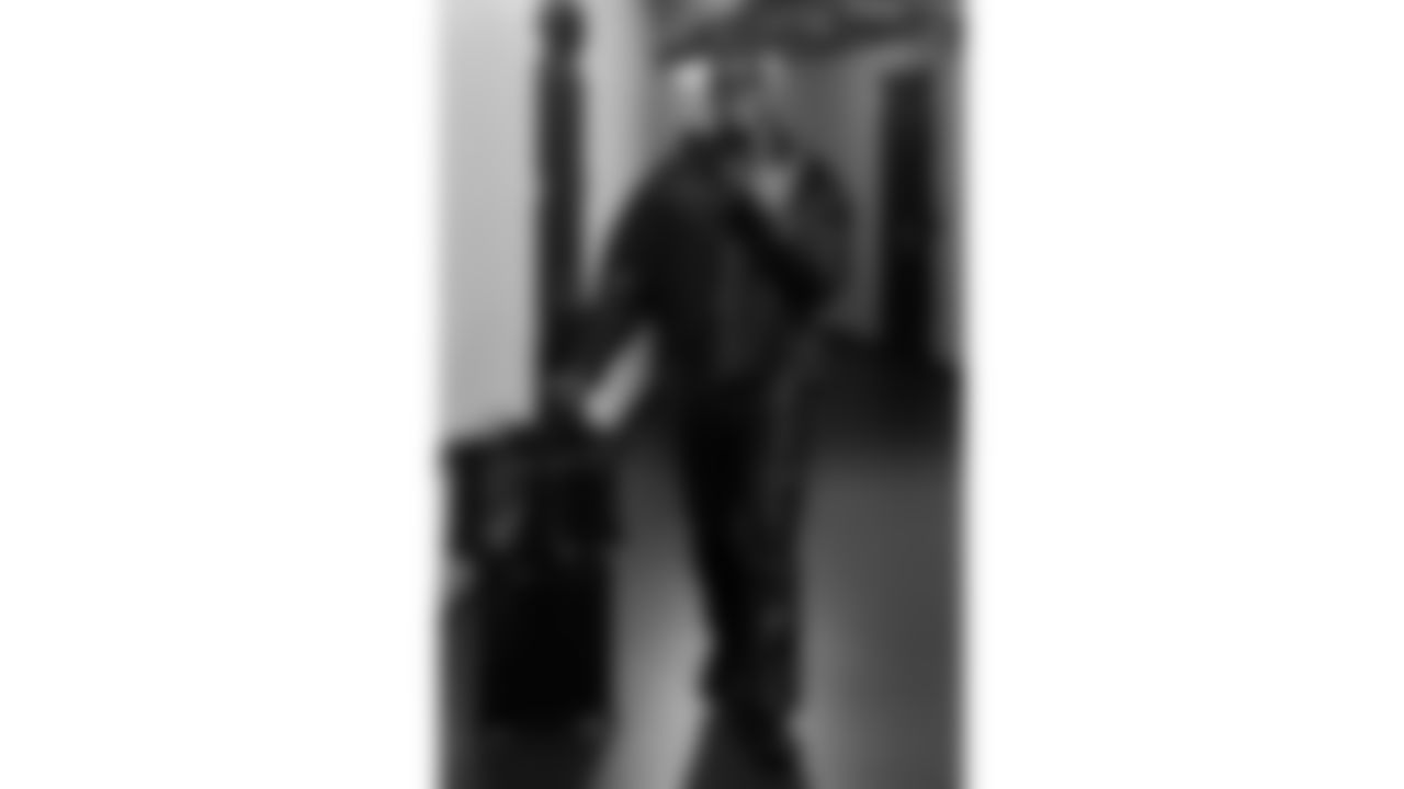 Kansas City Chiefs defensive tackle Chris Jones (95) arrives at Allegiant Stadium for a week 18 NFL football game against the Las Vegas Raiders, Sunday, January 4, 2026 in Las Vegas, NV.