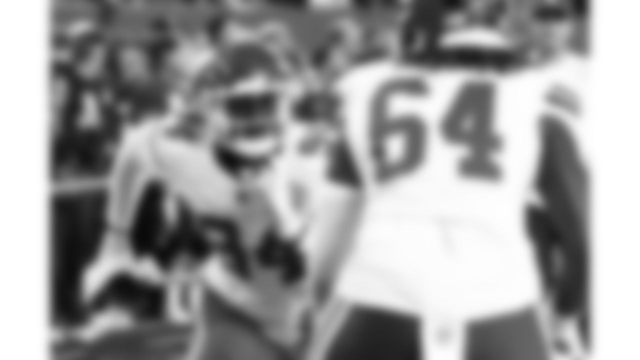 Kansas City Chiefs defensive end Malik Herring (94) warms up prior to the week 3 NFL football game against the New York Giants, Sunday, September 21, 2025 in East Rutherford, NJ.