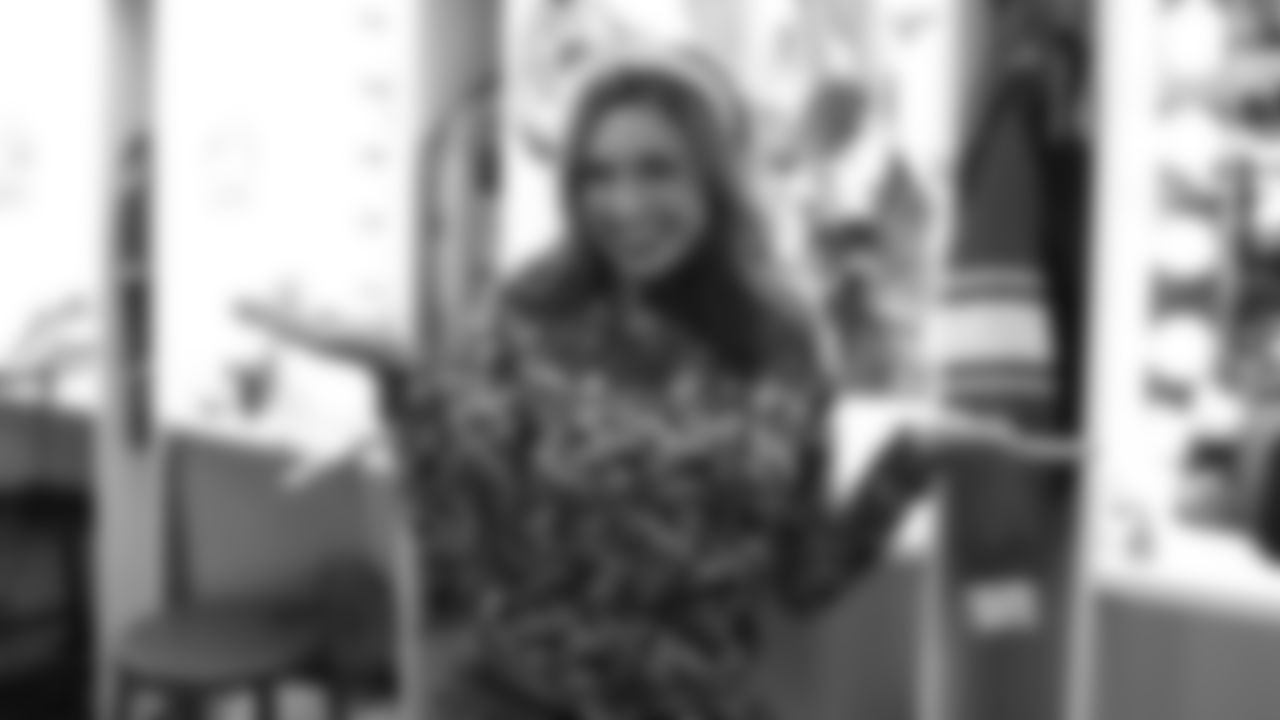 A Kansas City Chiefs Cheerleader before a week 8 NFL football game against the Washington Commanders, Monday, October 27, 2025, in Kansas City, MO.