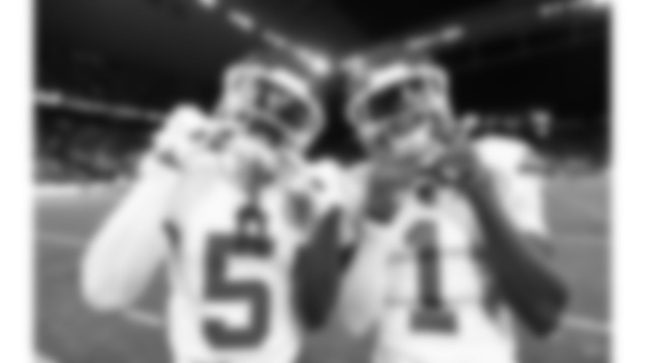 Kansas City Chiefs wide receivers Hollywood Brown (5) and Xavier Worthy (1) prior to a week 1 NFL football game against the Los Angeles Chargers at Arena Corinthians in São Paulo, Brazil on September 5, 2025.