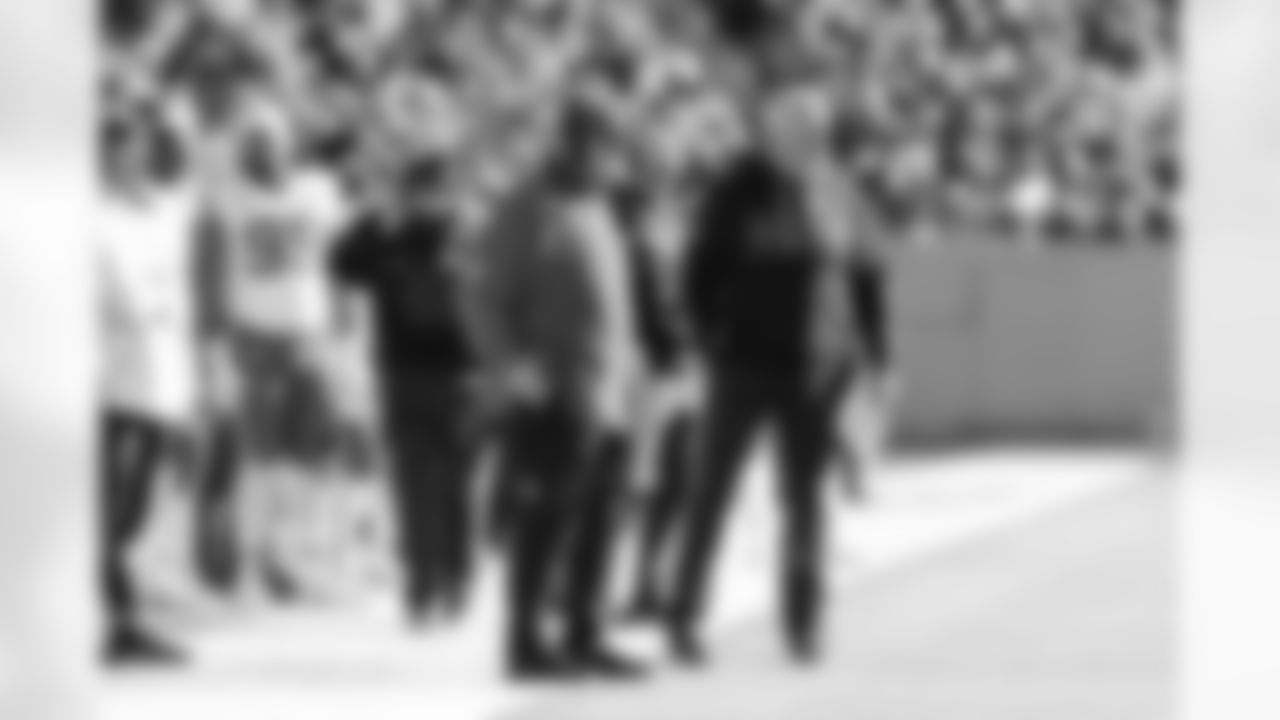 Kansas City Chiefs Assistant Head Coach and Special Teams Coordinator Dave Toub on the sideline during a week 16 NFL Football game against the Tennessee Titans on Sunday, December 21, 2025 in Nashville, Tennessee.