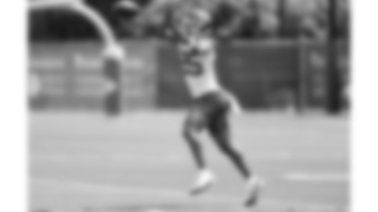 Kansas City Chiefs safety Glendon Miller (25) at practice during phase 3 of OTAs on Tuesday, June 10, 2025 in Kansas City, MO.